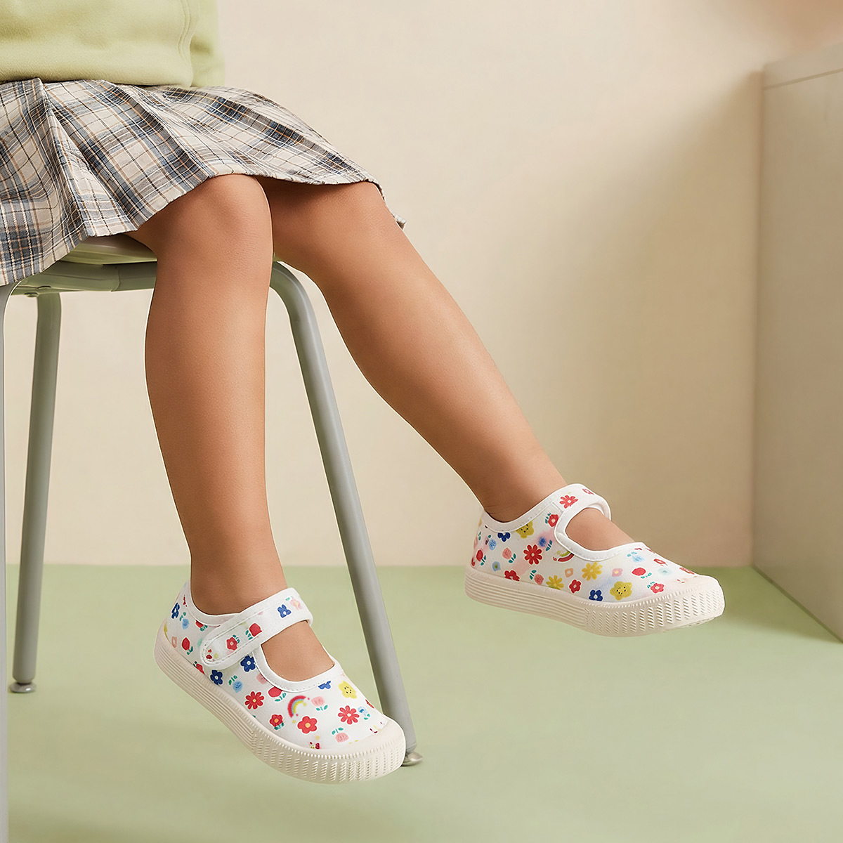 Girls fashionable casual sport - Outdoor Adventure Shoes recension och pris